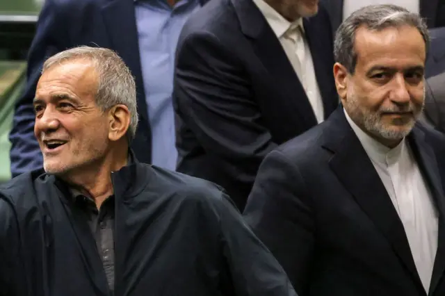 پرونده مذاکره، بسته شد حالا برای مشکلات مردم چه برنامه‌ای دارید؟ 