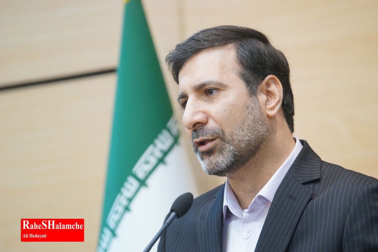 حضور طحان‌نظیف در آیین تجلیل از پذیرفته شدگان جزیره قشم در کنکور سراسری 