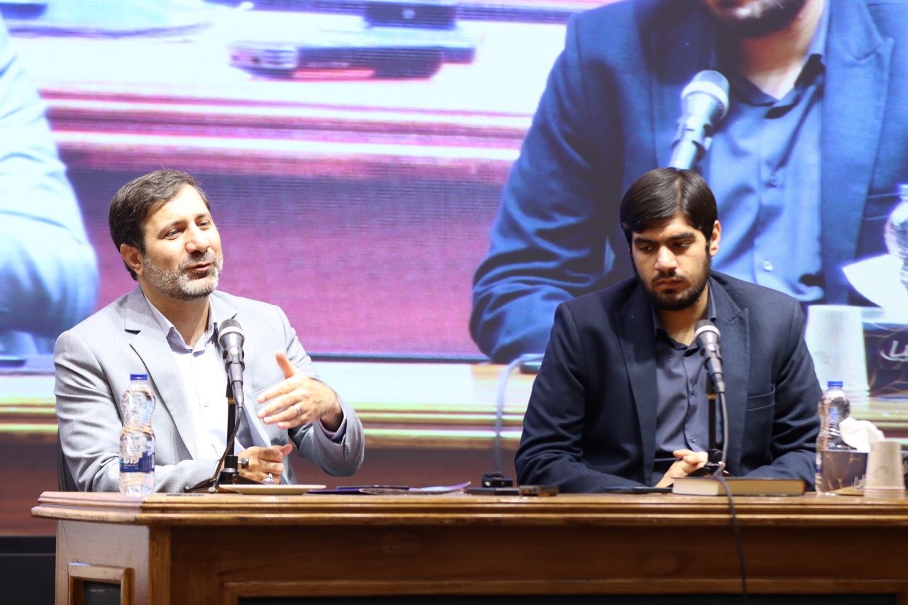 طحان‌نظیف: قانون اساسی؛ بالاترین سند مطالبه‌گری