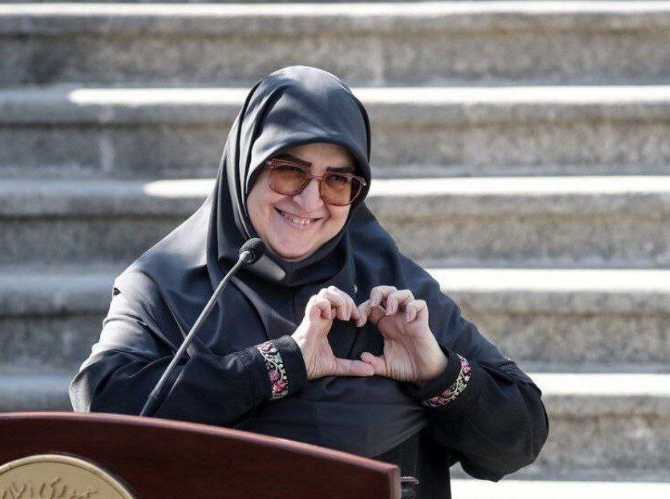 شما سخنگو هستید نه استندآپ کمدین!