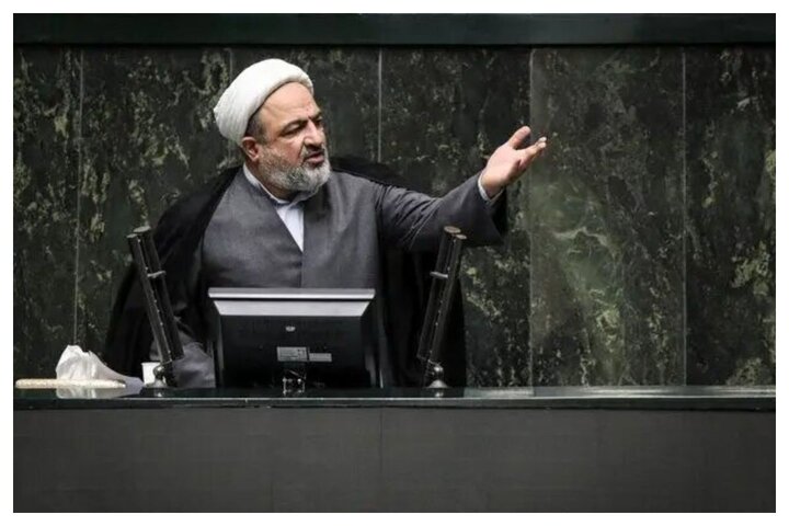 رسایی: انتصاب غیر قانونی آقای عارف را نباید توجیه کرد