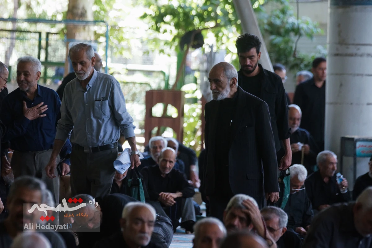 اقامه نماز جمعه تهران در چهارمین روز از ماه محرم +تصاویر