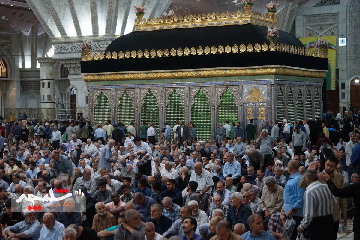 نماز جمعه این هفته تهران در حرم امام خمینی(ره) برگزار شد +تصاویر