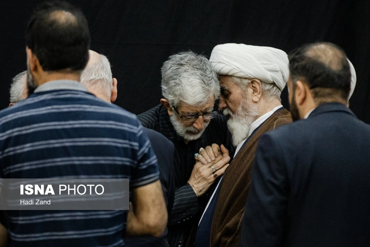 مراسم یادبود شهدای خانواده رهبر انقلاب در حرم عبدالعظیم(ع) +تصاویر