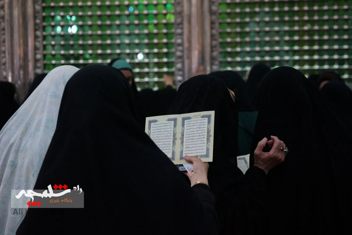 نماز جمعه این هفته تهران در حرم امام خمینی(ره) برگزار شد +تصاویر