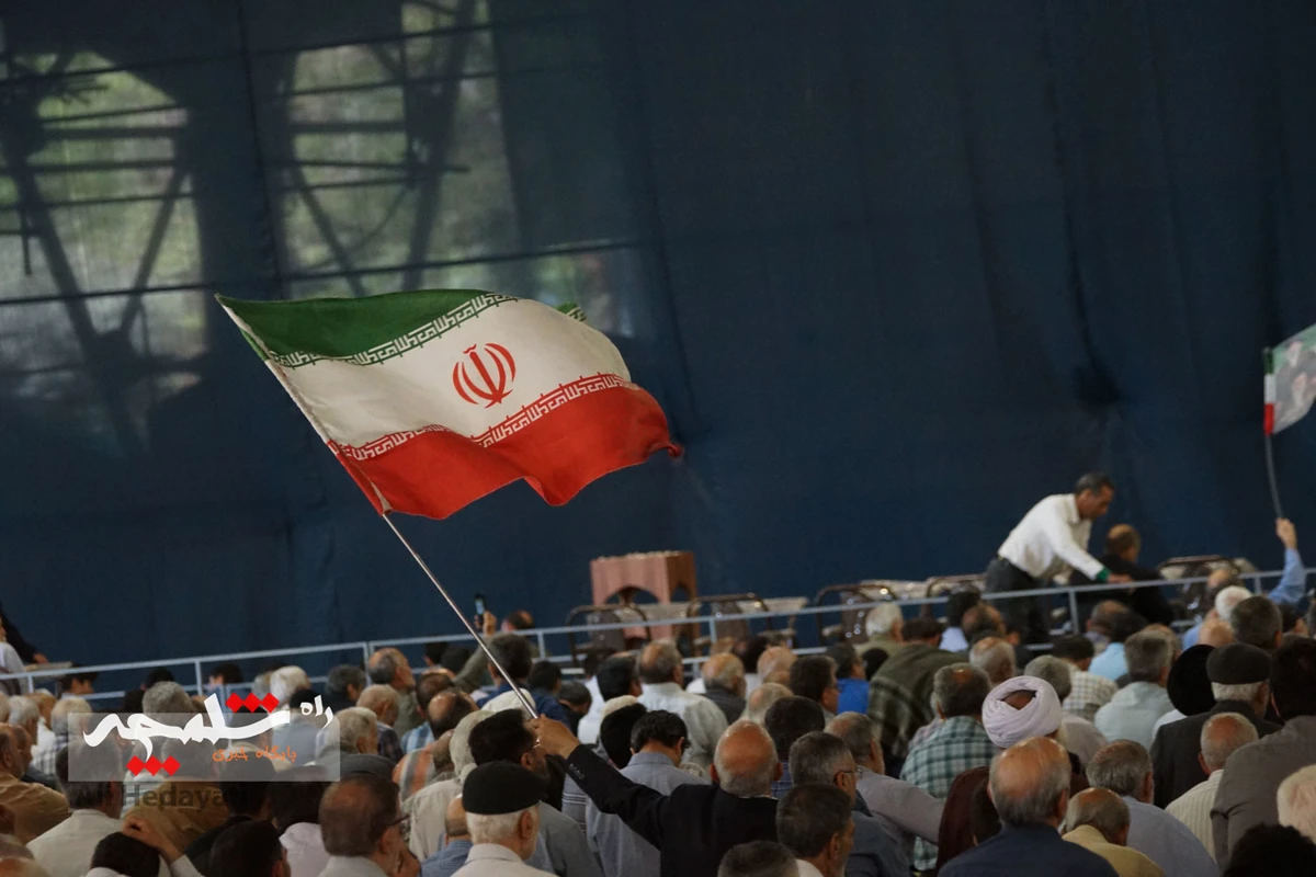 نماز عید قربان در دانشگاه تهران برگزار شد +تصاویر