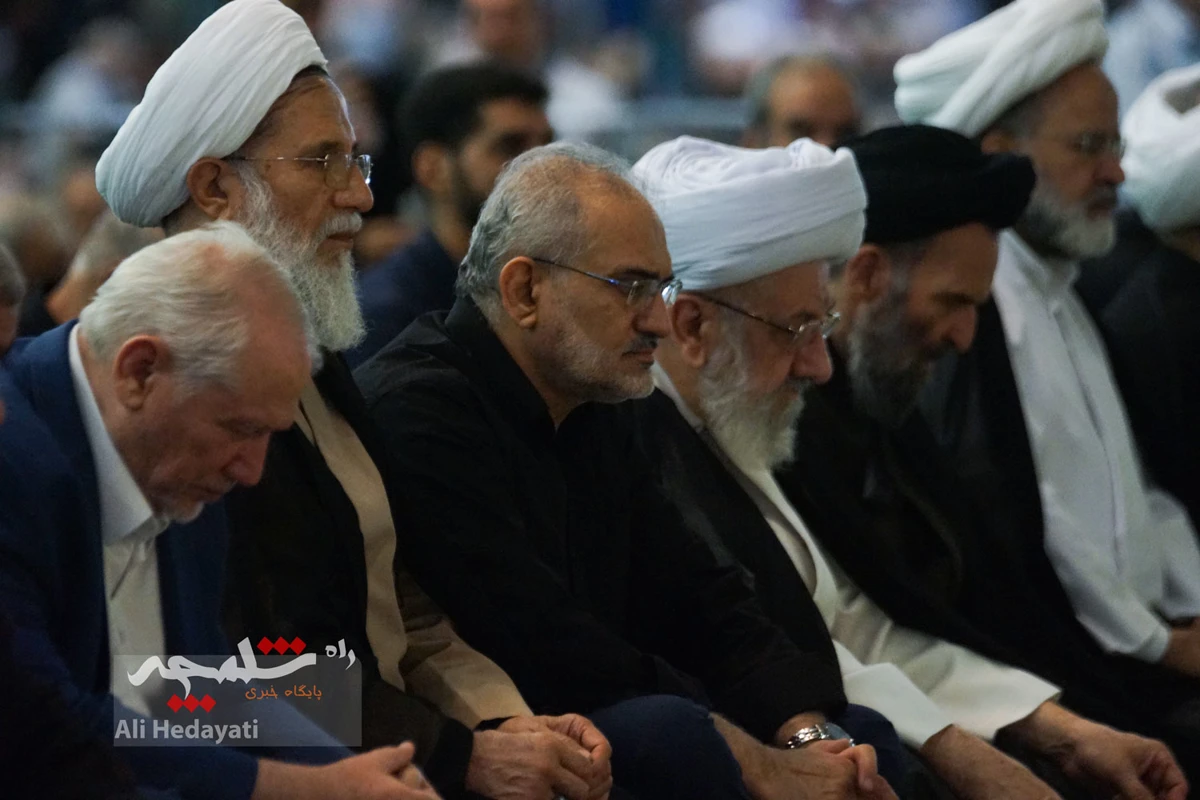 نماز جمعه تهران در مصلی امام خمینی(ره) برگزار شد +تصاویر