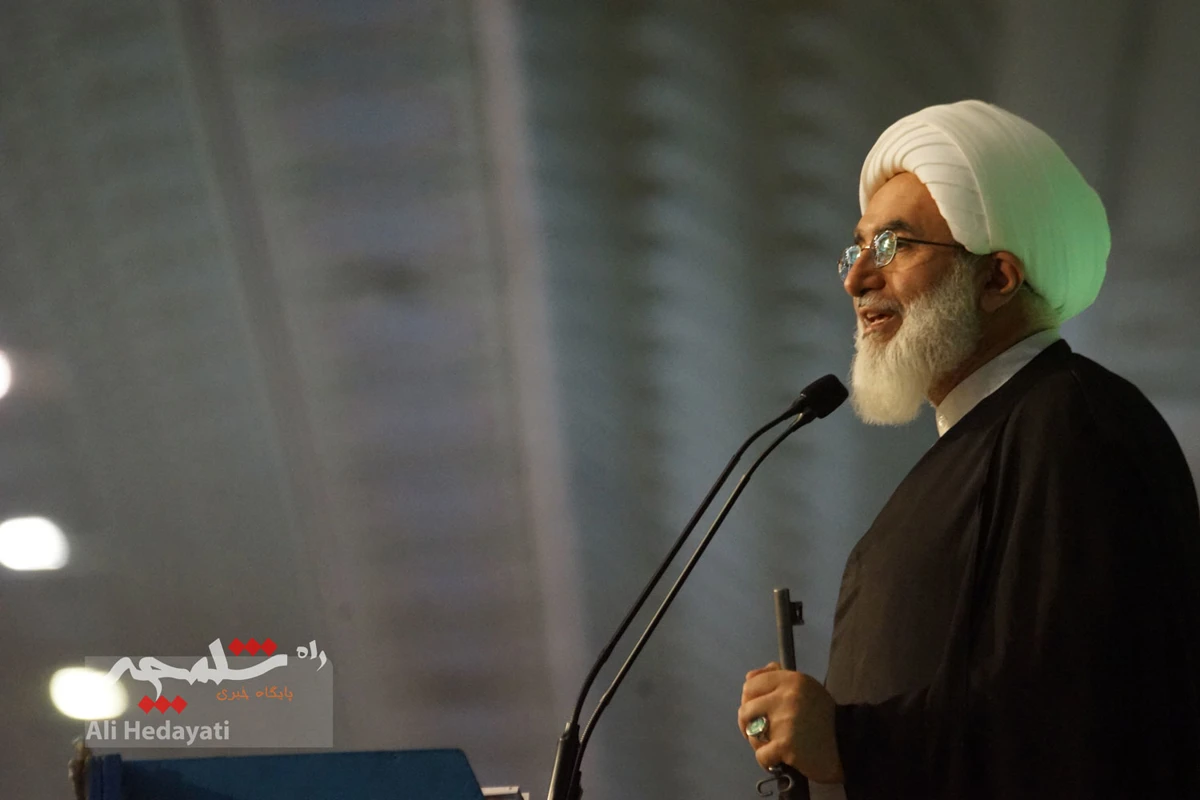 نماز جمعه پرشور تهرانی‌ها +تصاویر