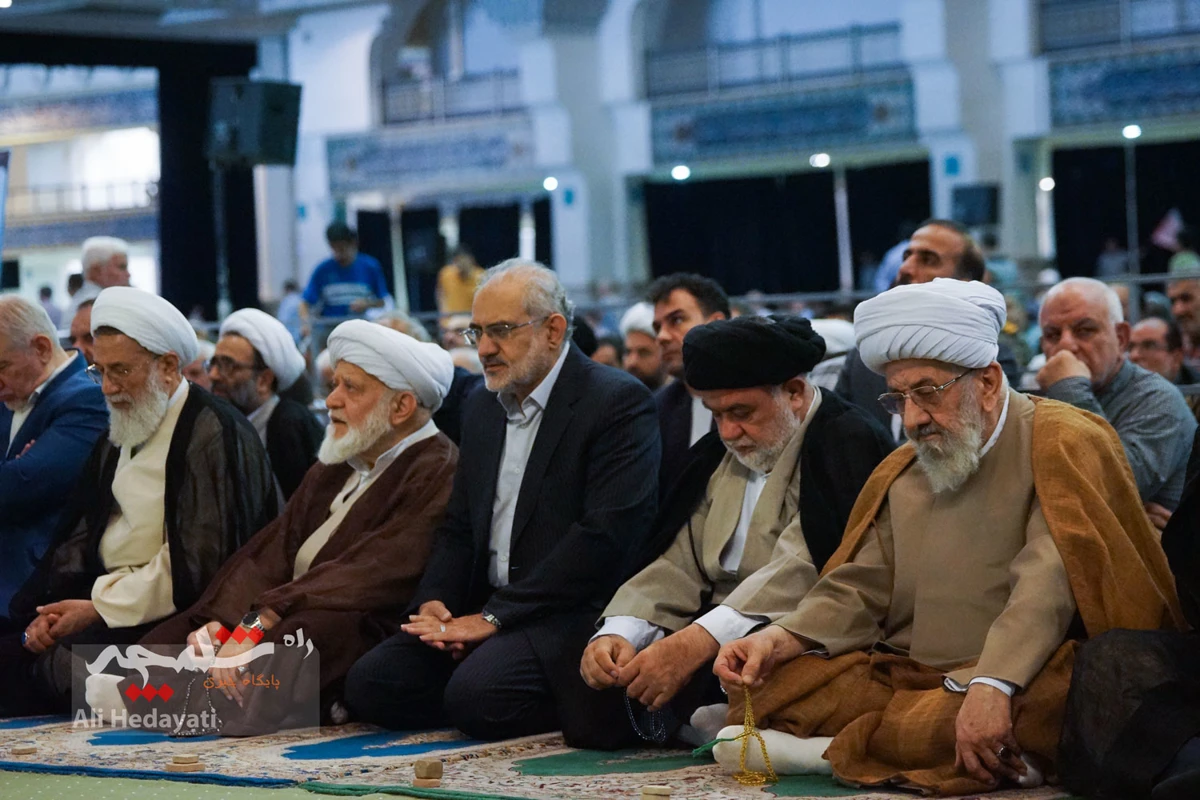 نماز جمعه تهران در سالروز تشکیل قرارگاه پدافند هوایی +تصاویر