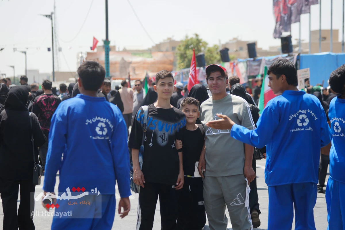 طنین عشق و دلدادگی اربعینی در تهران +تصاویر