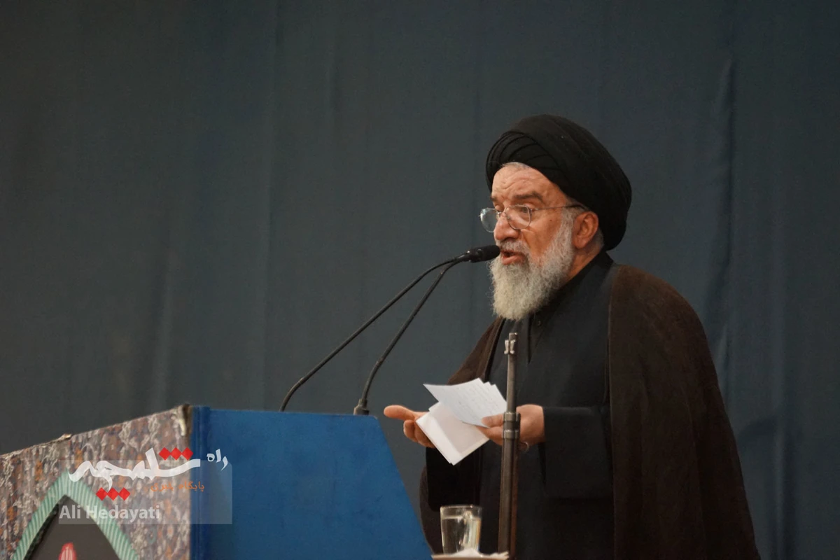 نماز جمعه تهران در آستانه وداع با آقای شهید ایران +تصاویر