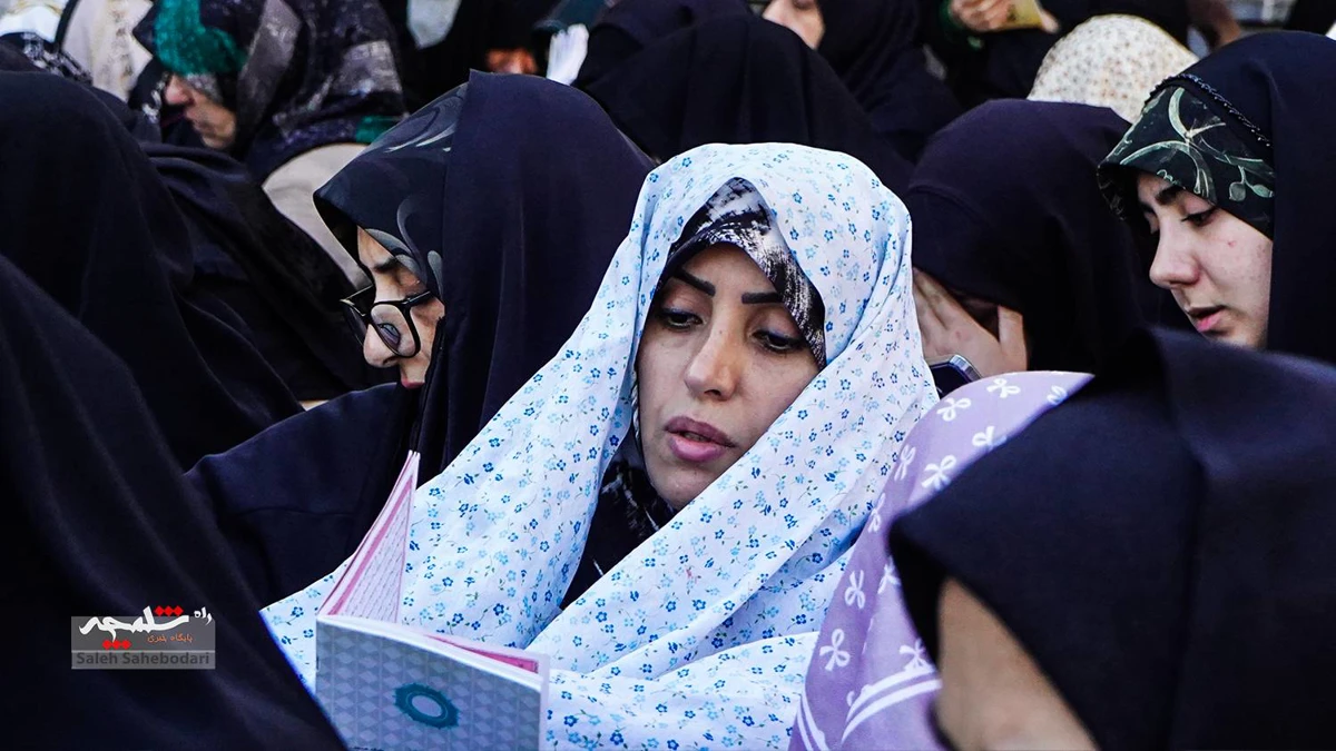 طنین دعای عرفه در حرم شاه عبدالعظیم حسنی(ع) +تصاویر