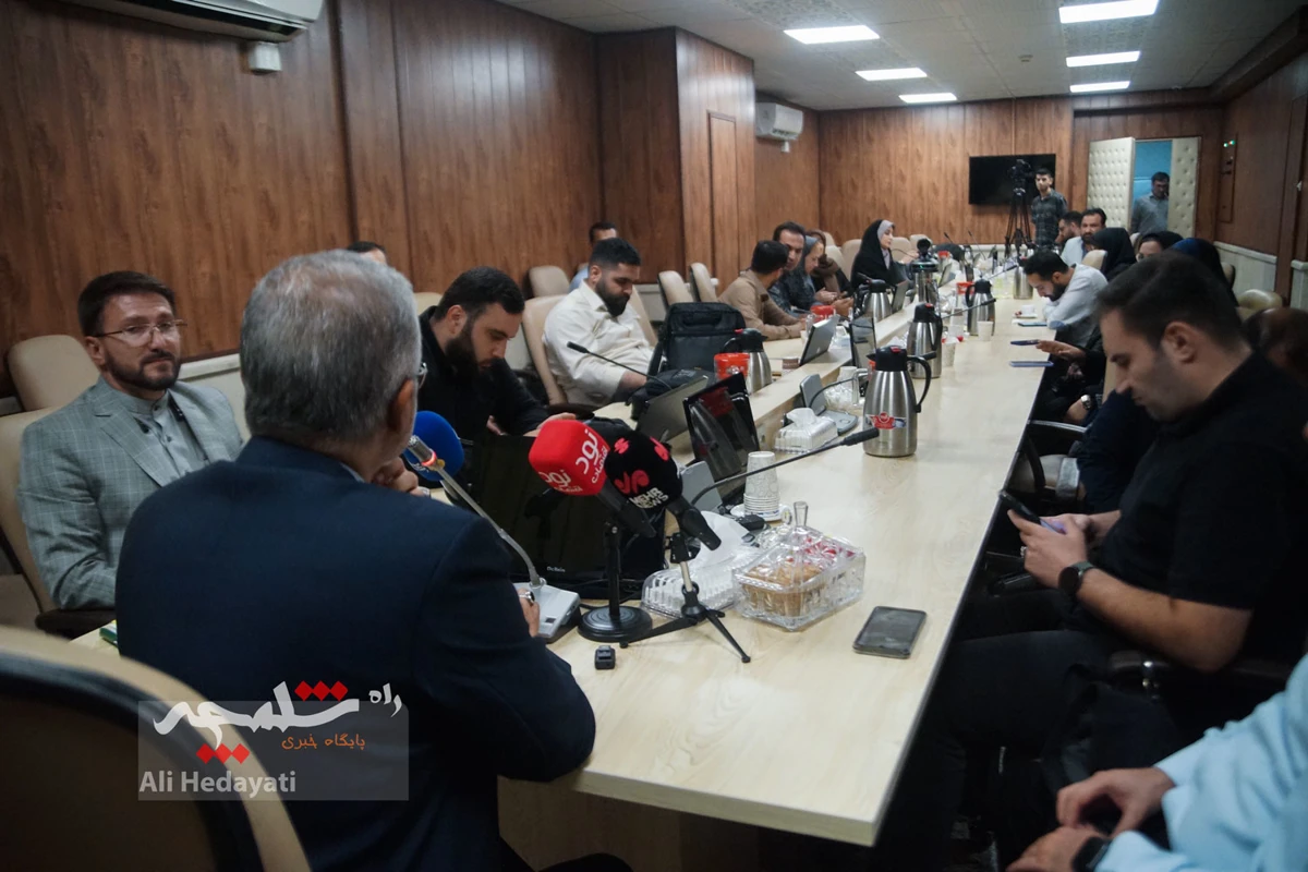 نشست خبری پیمان فلسفی با خبرنگاران +تصاویر