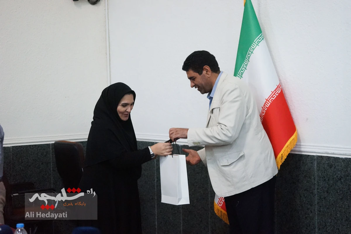 نشست خبری بیگدلی با اصحاب رسانه +تصاویر