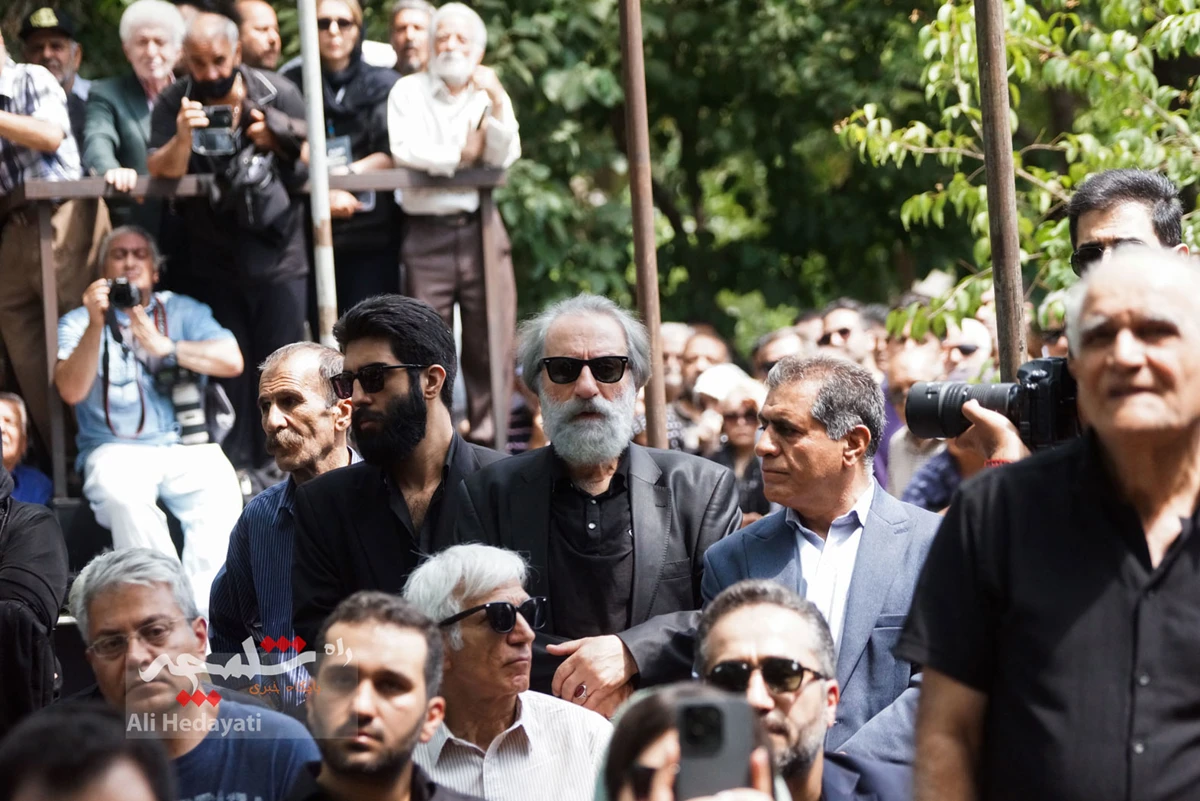 چه کسانی در مراسم تشییع «ایرج» حضور داشتند؟ +تصاویر