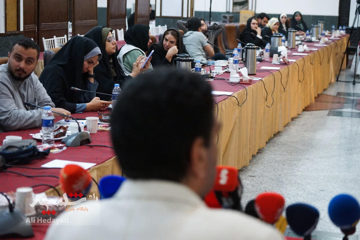نشست خبری بیگدلی با اصحاب رسانه +تصاویر