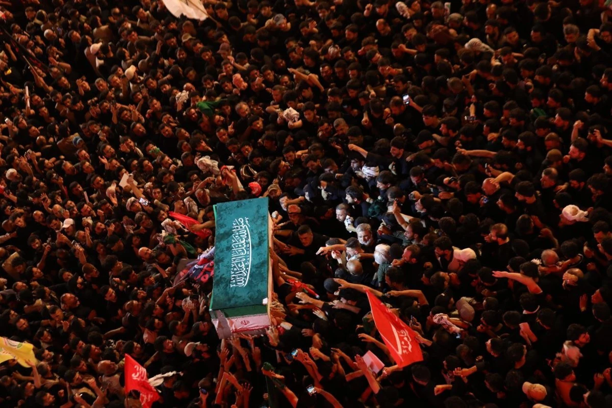 با خامنه‌ای شهید، کربلا غوغا شد +تصاویر