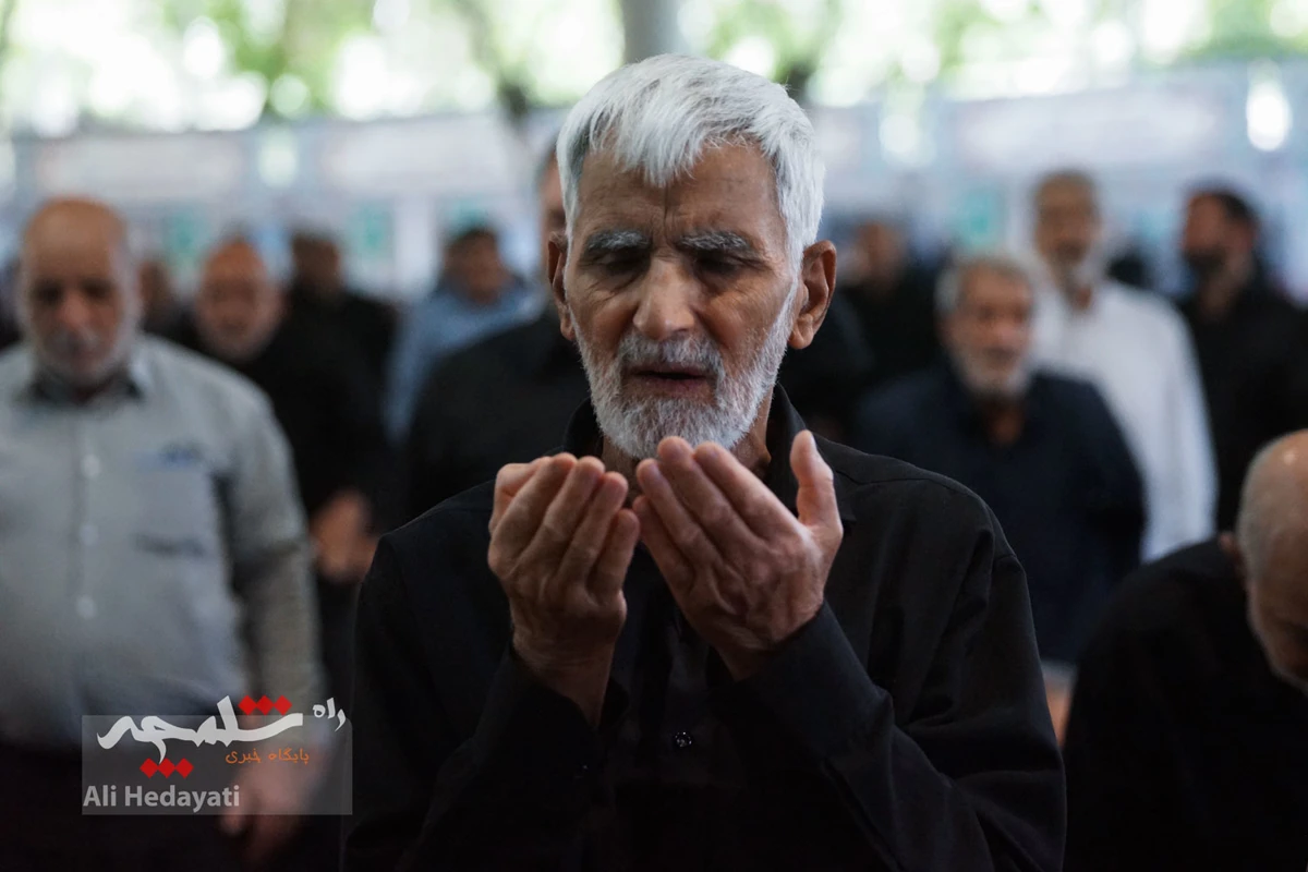 اقامه نماز جمعه تهران در چهارمین روز از ماه محرم +تصاویر