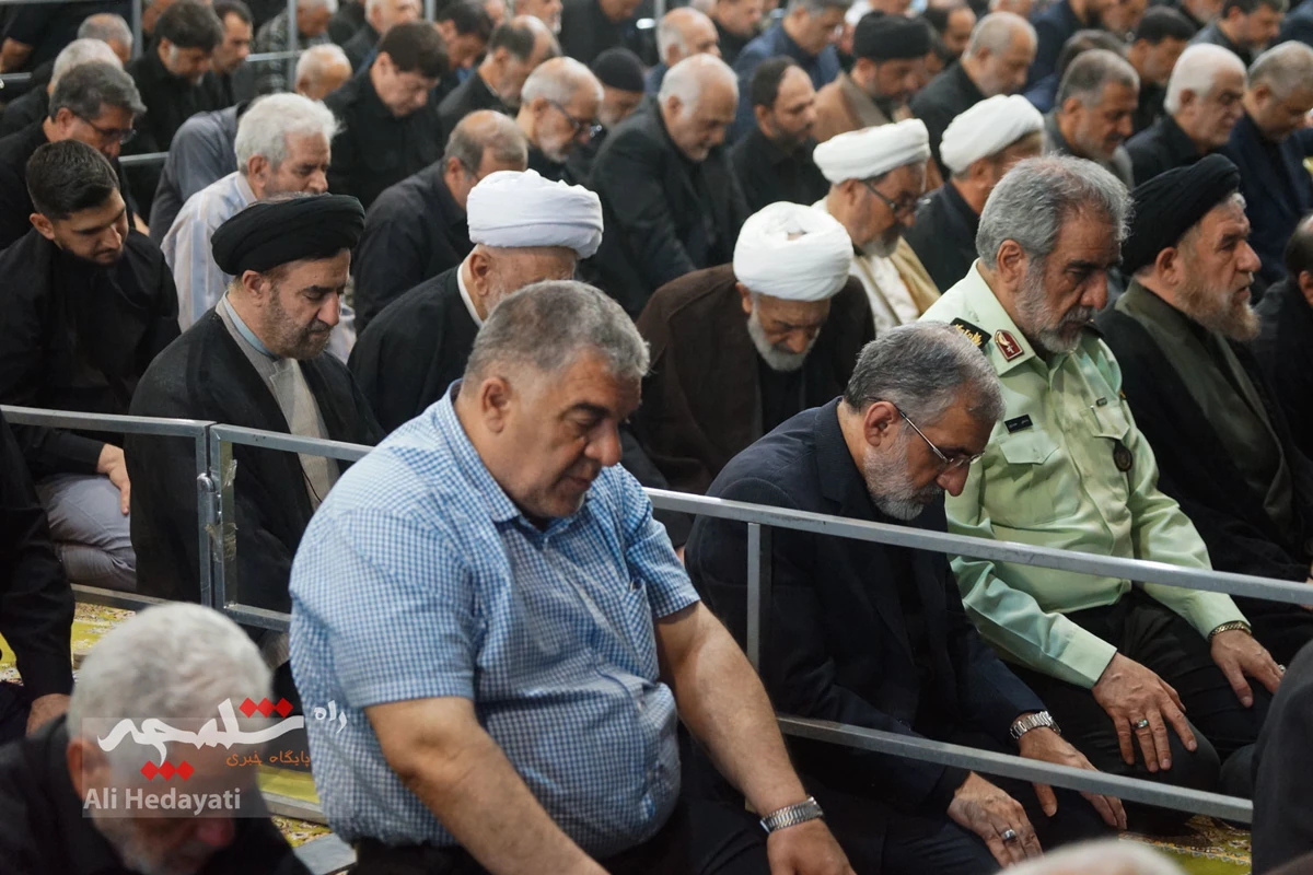اقامه نماز جمعه تهران در چهارمین روز از ماه محرم +تصاویر