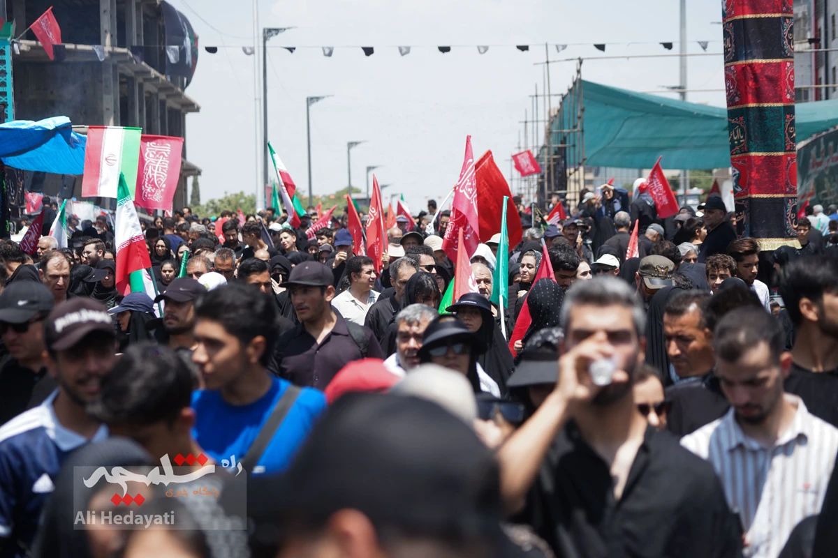 طنین عشق و دلدادگی اربعینی در تهران +تصاویر