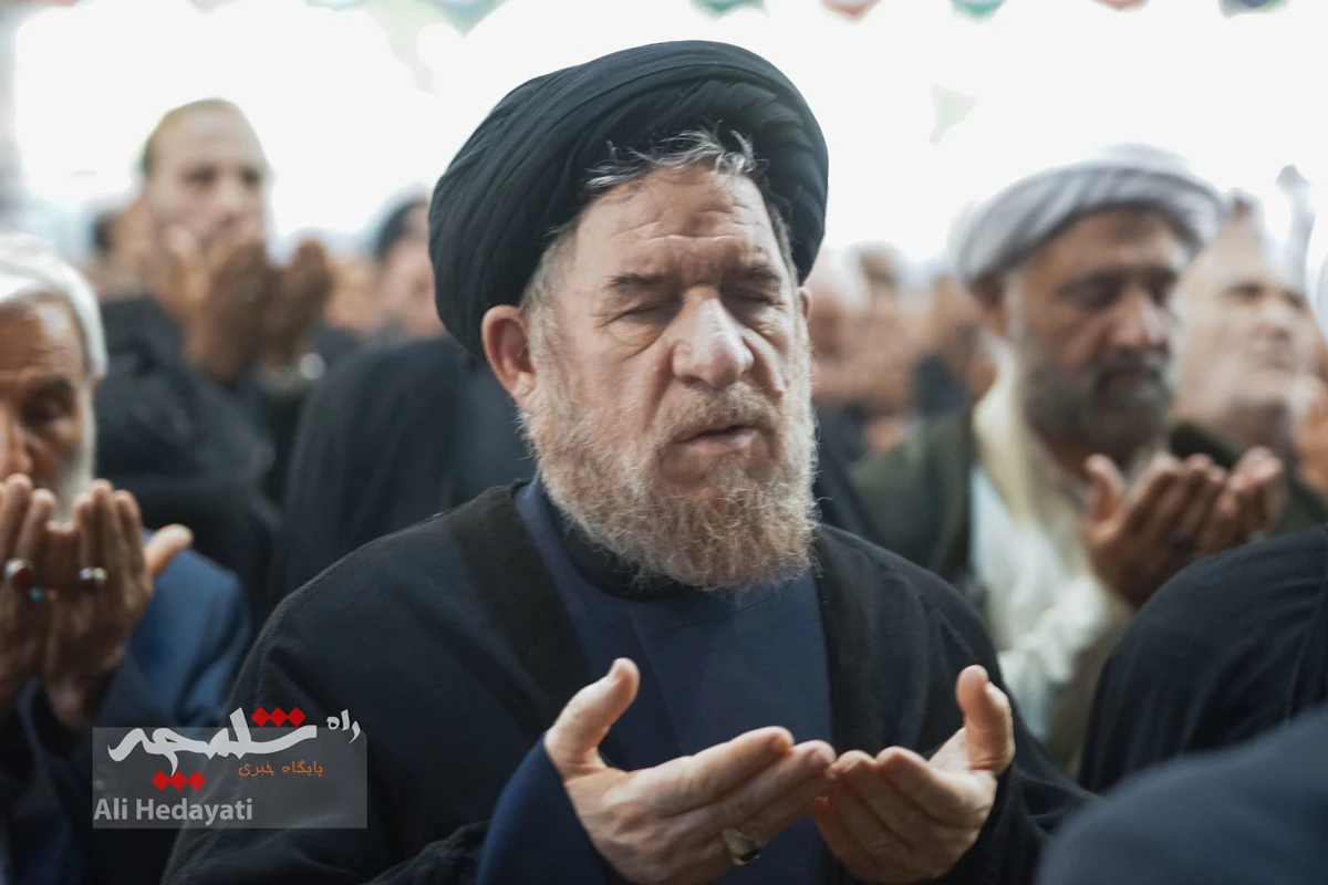 نماز جمعه تهران در آستانه وداع با آقای شهید ایران +تصاویر