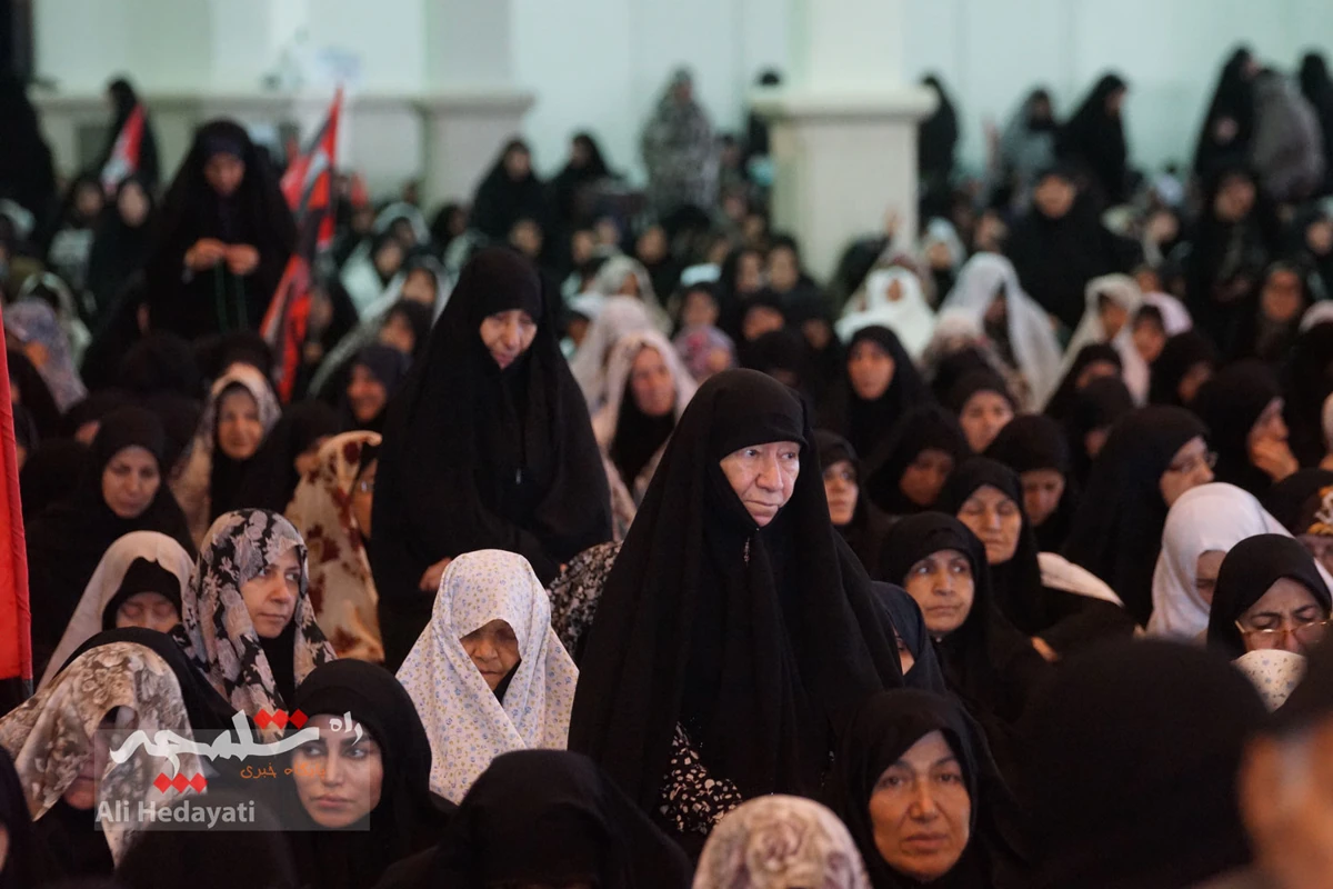 نماز جمعه پرشور تهرانی‌ها +تصاویر