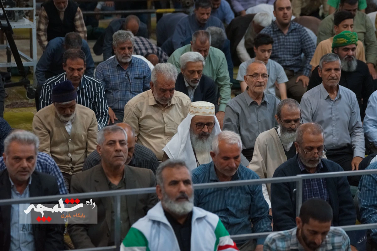 نماز عید قربان در دانشگاه تهران برگزار شد +تصاویر