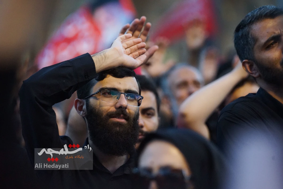 پایان وداع با شکوه با آقای شهید ایران +تصاویر