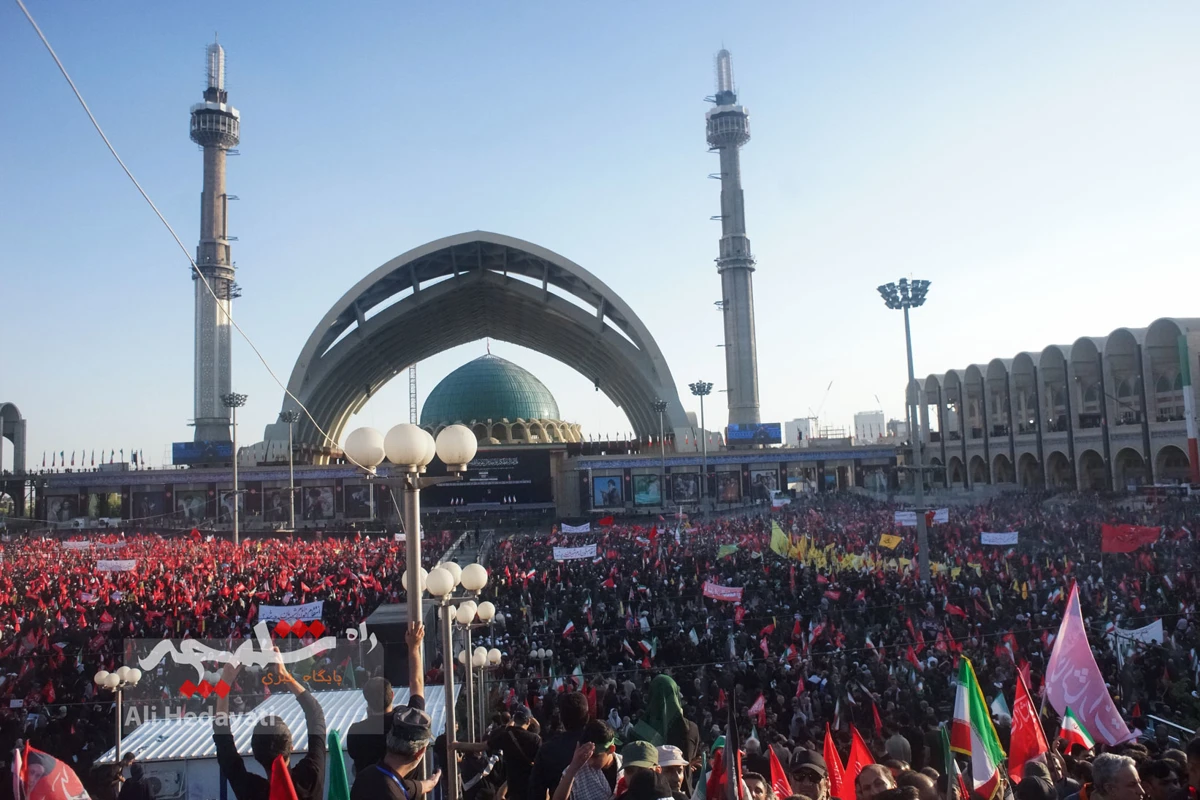 پایان وداع با شکوه با آقای شهید ایران +تصاویر