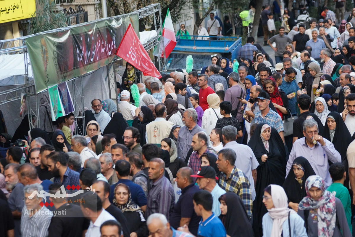 جشن «امت احمد» از میدان هفت تیر تا میدان ولی‌عصر(عج) +تصاویر