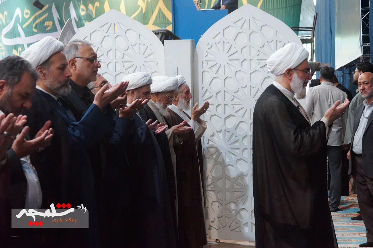 نماز جمعه تهران اول خرداد 405 +تصاویر