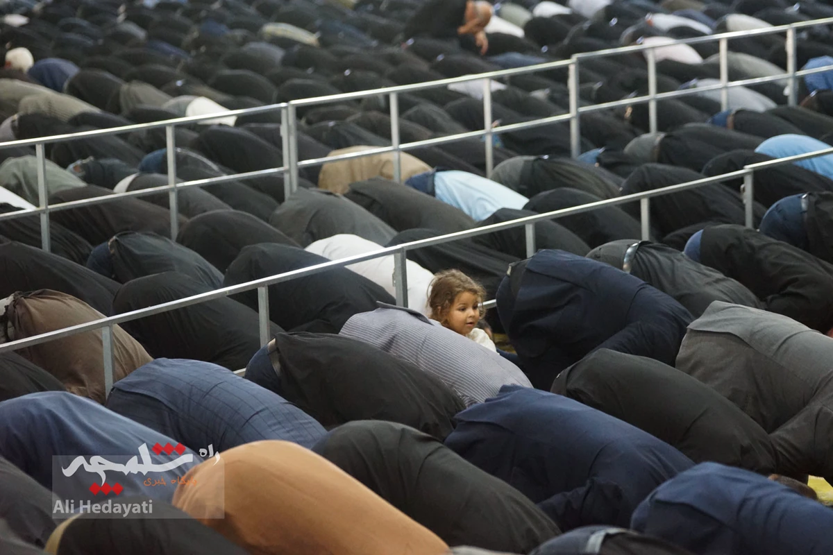 اقامه نماز جمعه تهران در چهارمین روز از ماه محرم +تصاویر