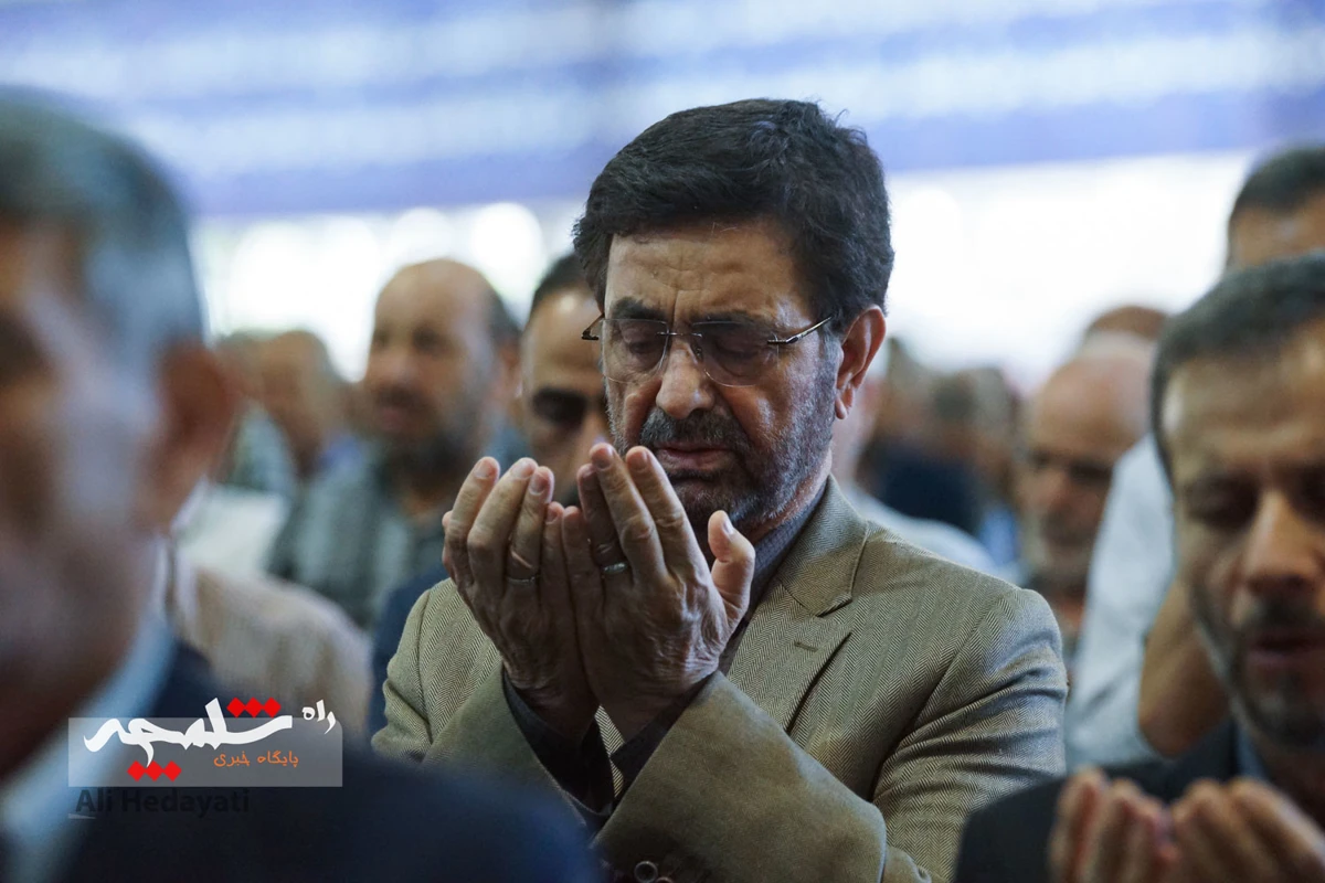 نماز عید قربان در دانشگاه تهران برگزار شد +تصاویر