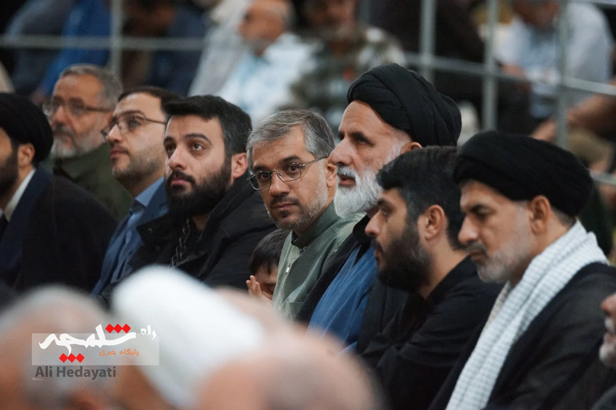 نماز عید قربان در دانشگاه تهران برگزار شد +تصاویر