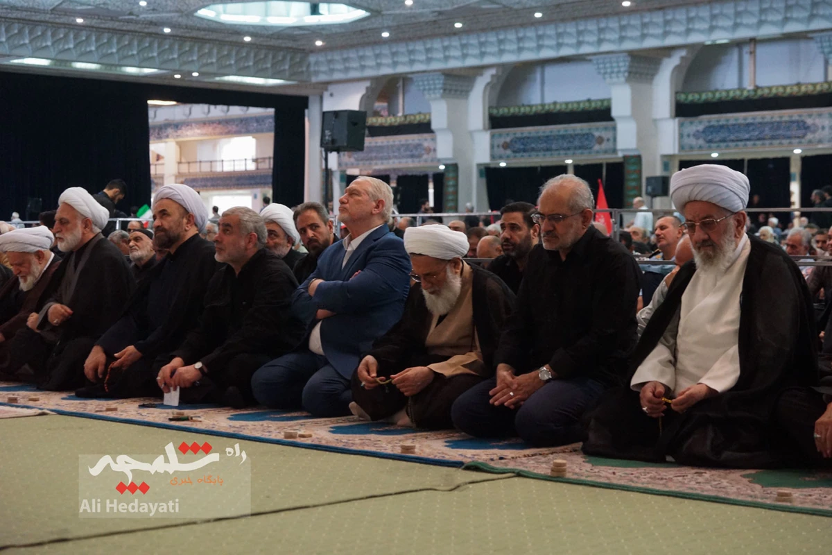 نماز جمعه تهران در مصلی امام خمینی(ره) برگزار شد +تصاویر