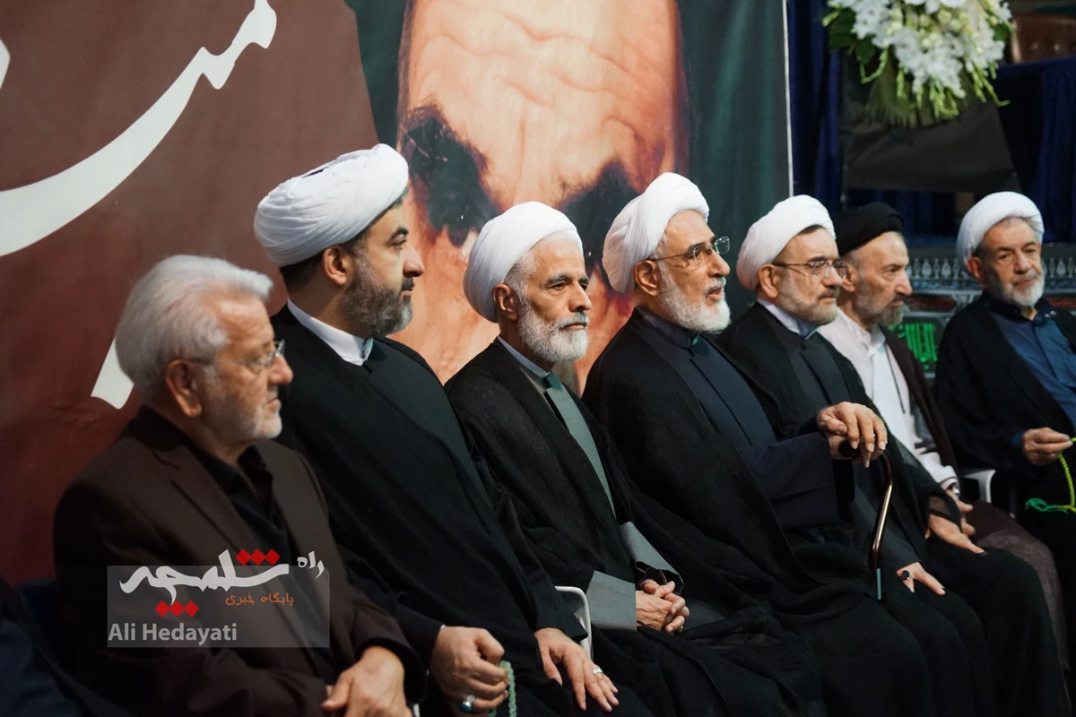 چه کسانی در مراسم ختم مادر همسر سیدحسن خمینی حضور داشتند؟ +تصاویر