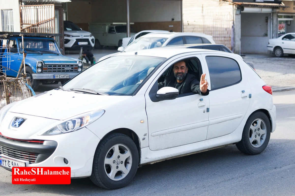 رژه خودرویی مردم بندپی بابل در حمایت از آرمان‌های رهبر شهید +تصاویر 