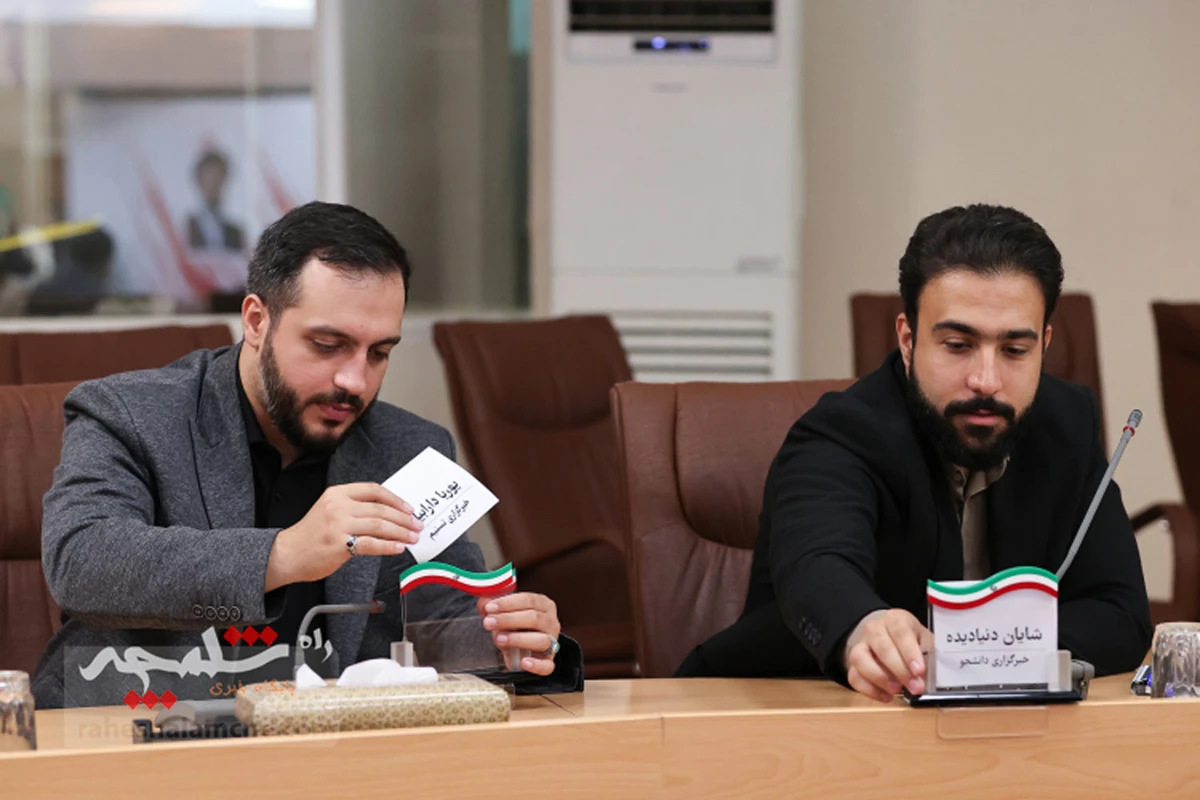 نشست خبری رئیس جمهور با خبرنگاران +تصاویر