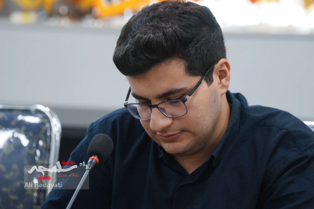 نشست صمیمی سخنگوی مجلس با خبرنگاران +تصاویر