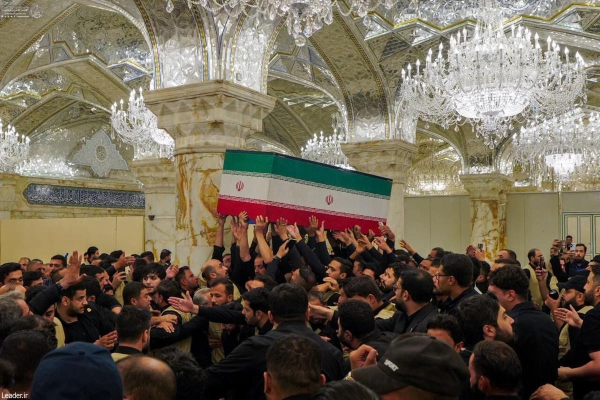 تشییع باشکوه رهبر شهید ایران در نجف اشرف +تصاویر