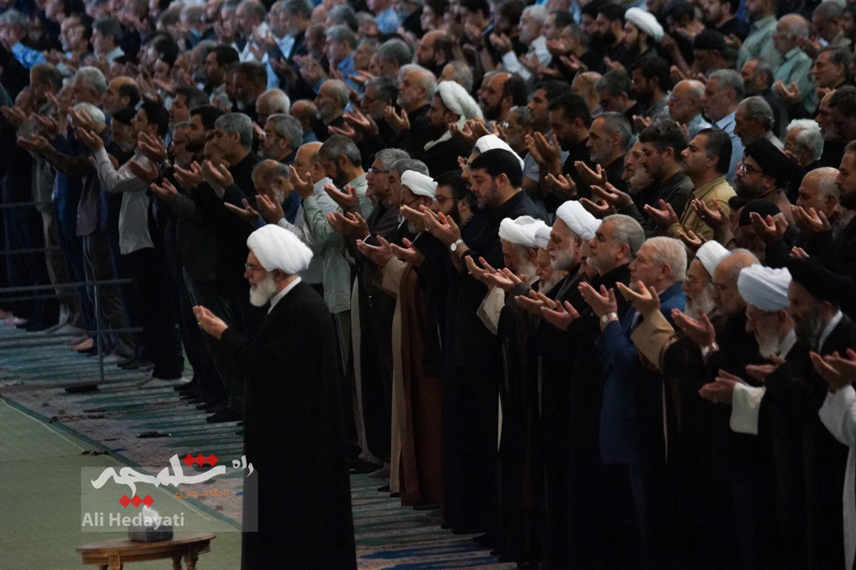 نماز جمعه تهران در مصلی امام خمینی(ره) برگزار شد +تصاویر
