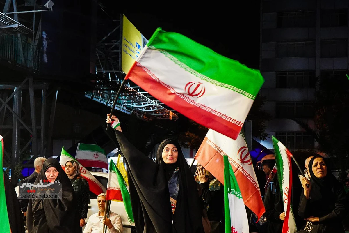  هفتاد‌و‌سومین شب حماسه در میدان هفت تیر +تصاویر