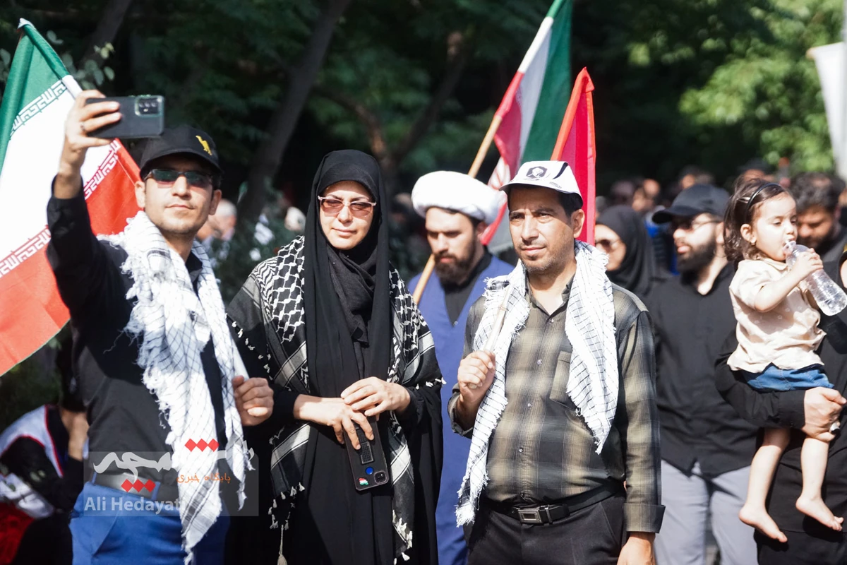 بزرگترین تشییع تاریخی جهانی در تهران +تصاویر