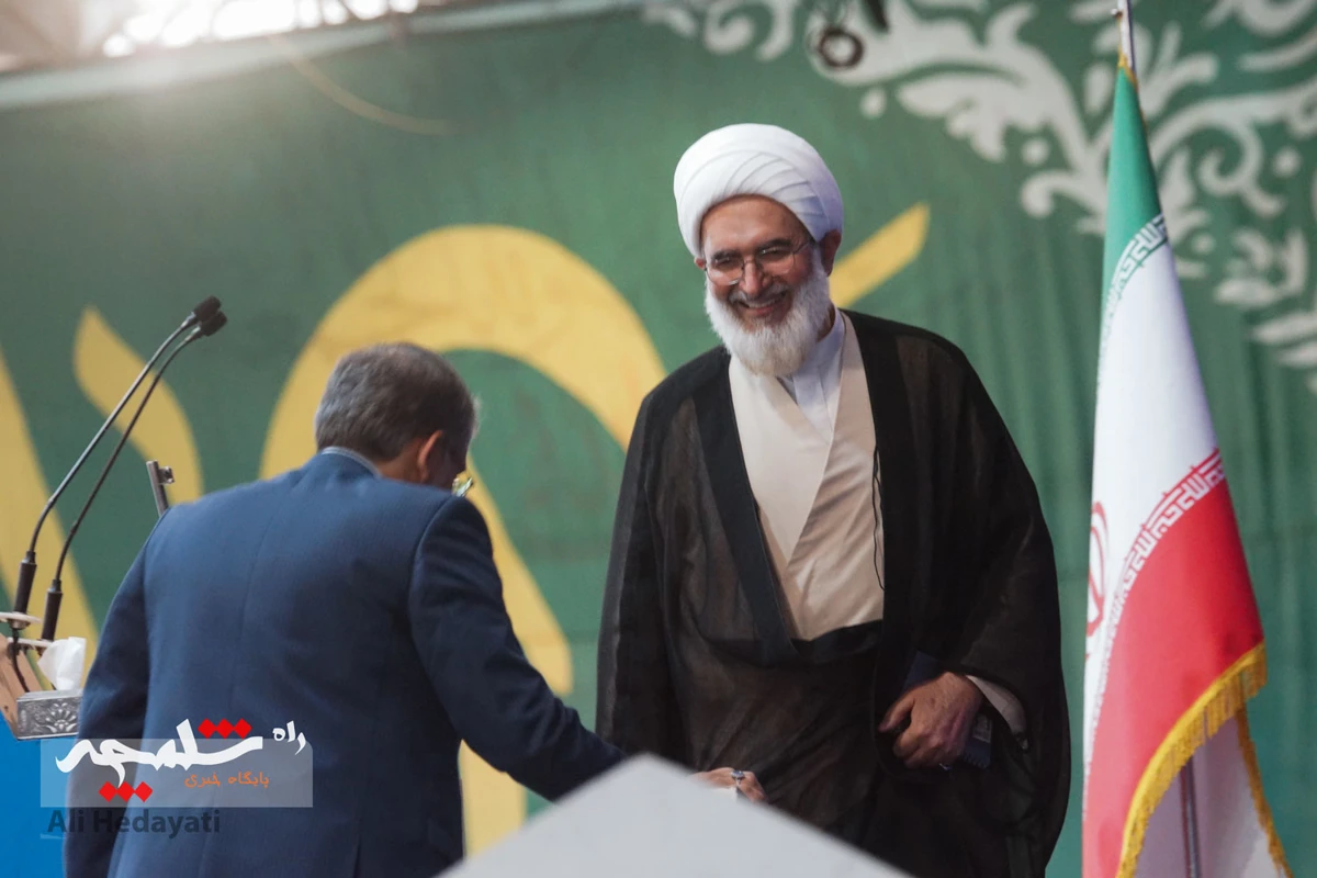 نماز جمعه تهران اول خرداد 405 +تصاویر