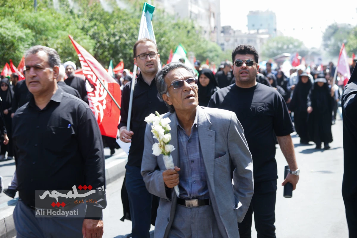 بزرگترین تشییع تاریخی جهانی در تهران +تصاویر