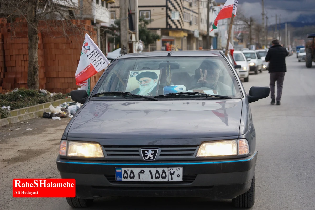رژه خودرویی مردم بندپی بابل در حمایت از آرمان‌های رهبر شهید +تصاویر 
