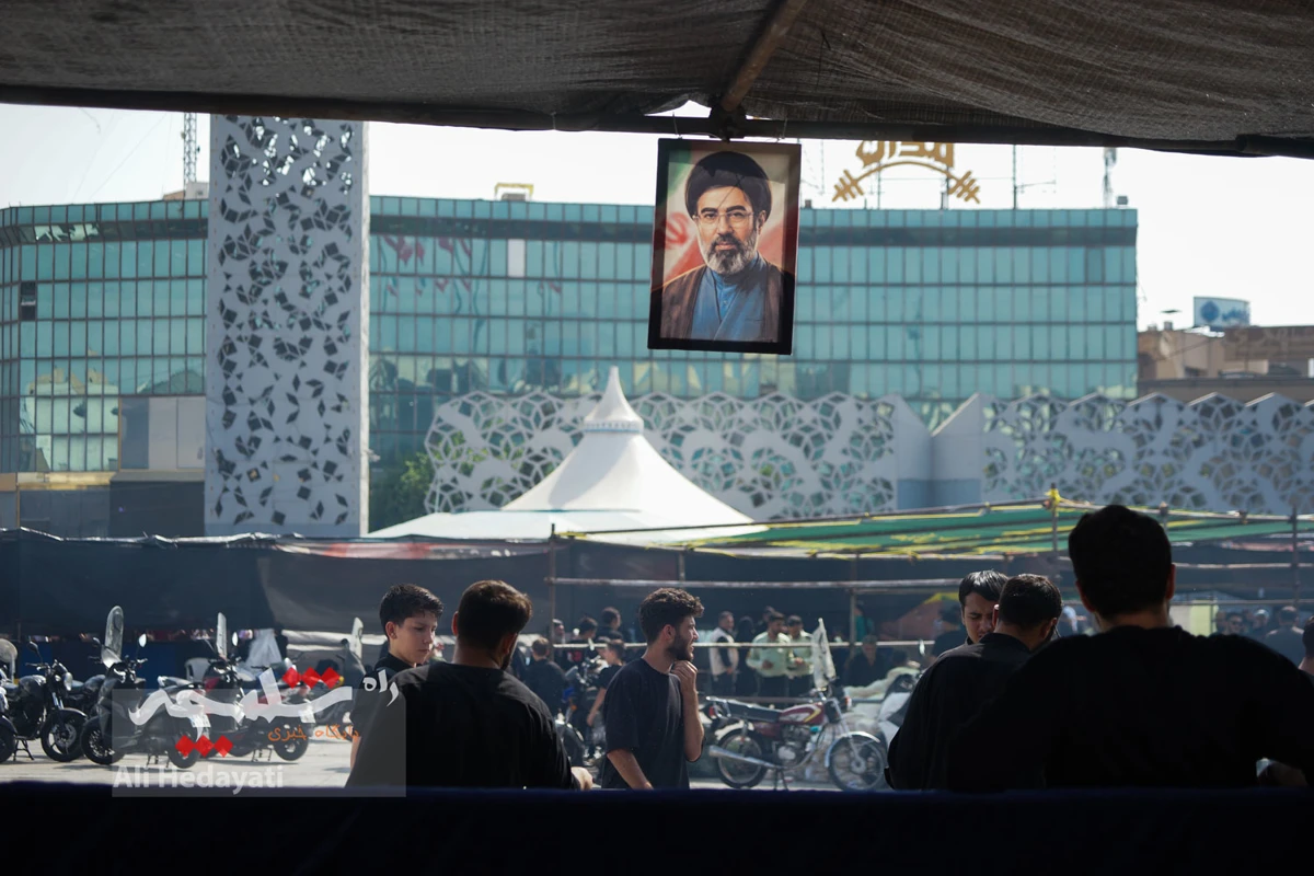 جوجه‌کباب نذری امام رضایی در میدان امام حسین(ع) +تصاویر
