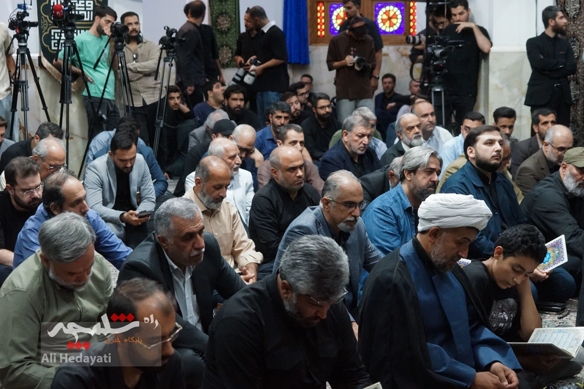 اصحاب رسانه در آئین یادبود رهبر شهید انقلاب +تصاویر