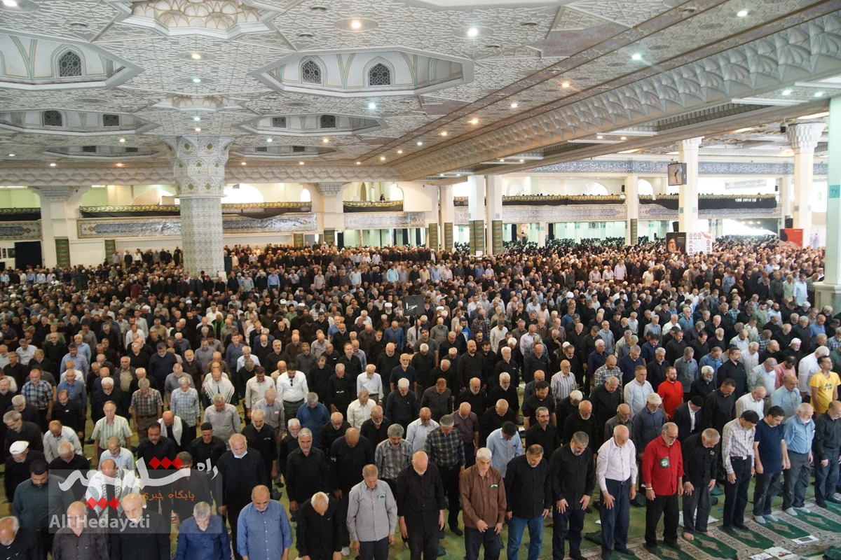 نماز جمعه پرشور تهرانی‌ها +تصاویر