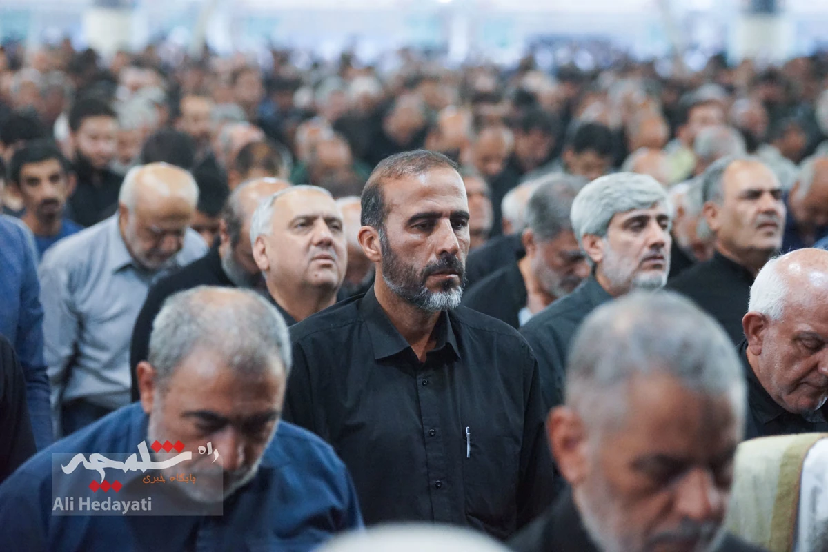 اقامه نماز جمعه تهران در چهارمین روز از ماه محرم +تصاویر